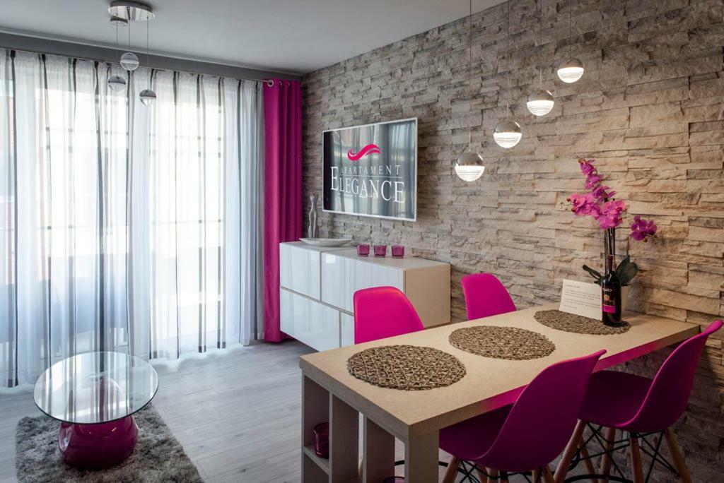 Apartament Elegance Pink Rewal Exteriör bild